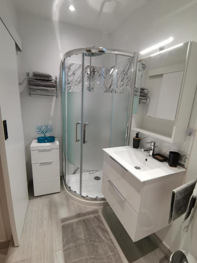 Coquet 2 Pieces Entierement Renove Et Climatise Apartman Cannes Kültér fotó